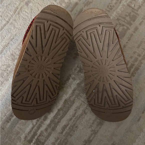 UGG Tazz platform slip ons - Picture 4 of 7